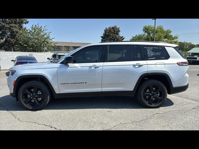 2022 Jeep Grand Cherokee L Altitude