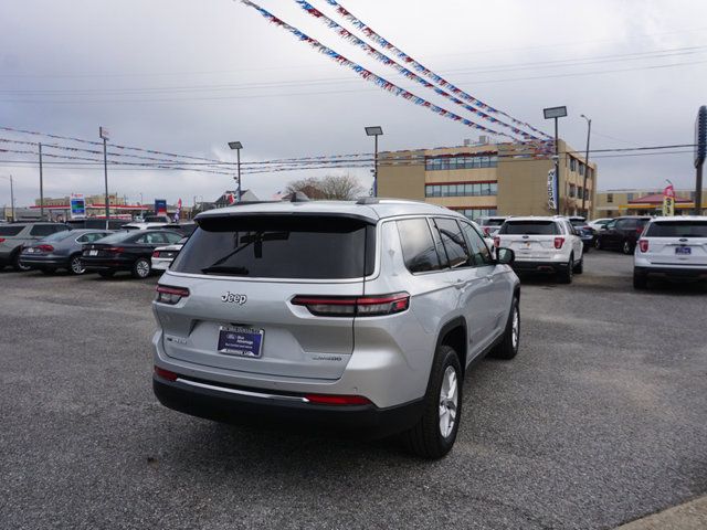 2022 Jeep Grand Cherokee L Laredo