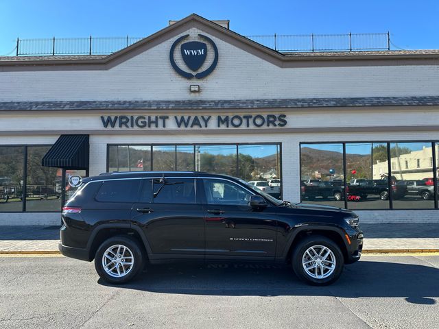 2022 Jeep Grand Cherokee L Laredo