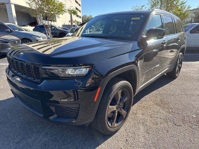 2022 Jeep Grand Cherokee L Altitude