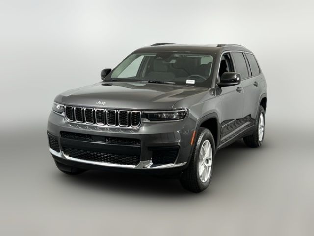 2022 Jeep Grand Cherokee L Laredo