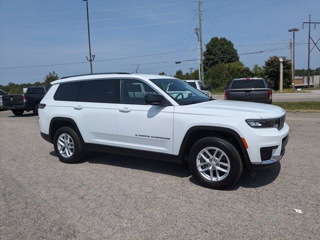 2022 Jeep Grand Cherokee L Laredo