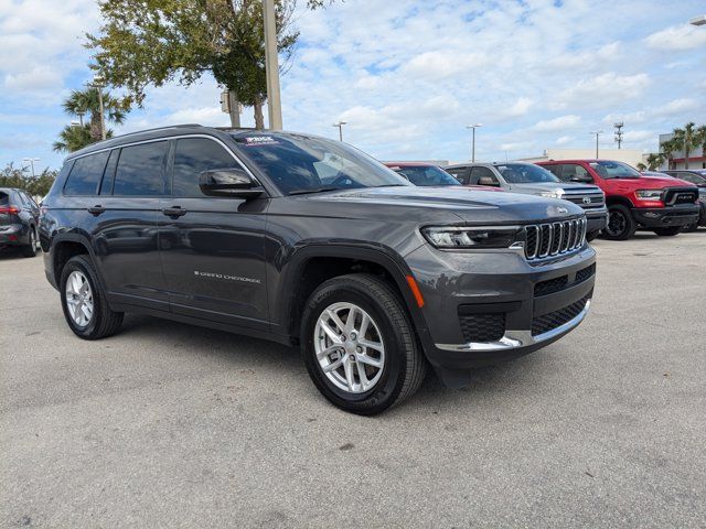 2022 Jeep Grand Cherokee L Laredo