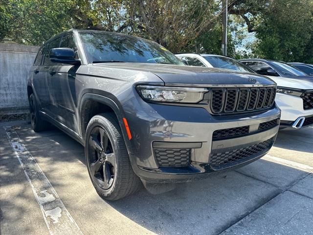 2022 Jeep Grand Cherokee L Altitude