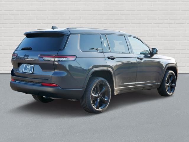 2022 Jeep Grand Cherokee L Altitude