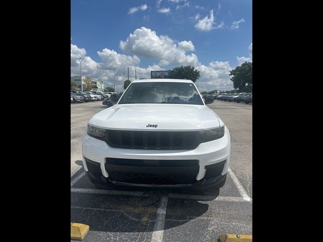 2022 Jeep Grand Cherokee L Altitude