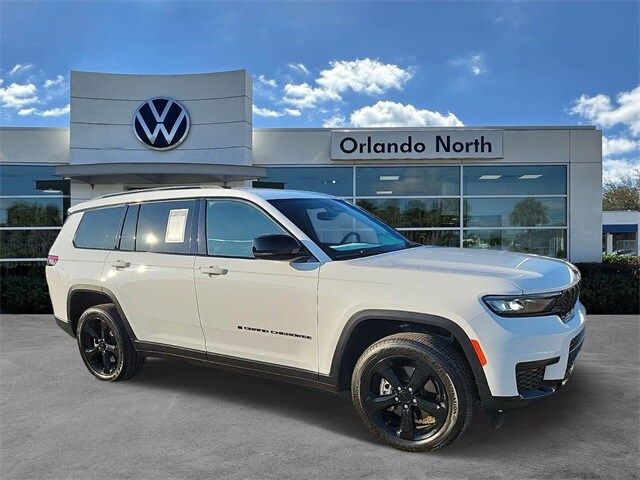 2022 Jeep Grand Cherokee L Altitude