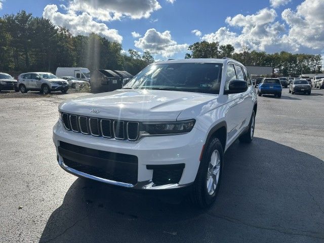 2022 Jeep Grand Cherokee L Laredo