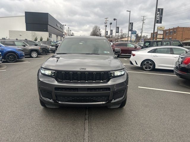 2022 Jeep Grand Cherokee L Altitude