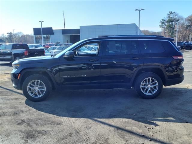 2022 Jeep Grand Cherokee L Laredo