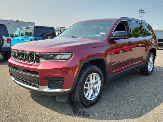 2022 Jeep Grand Cherokee L Laredo