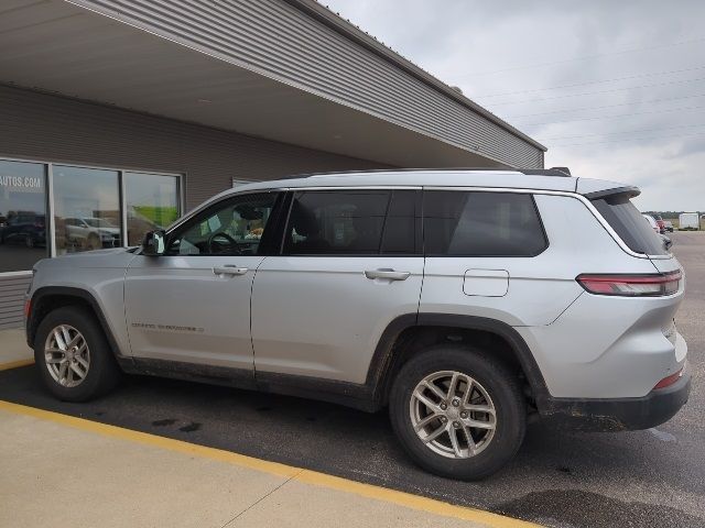 2022 Jeep Grand Cherokee L Laredo