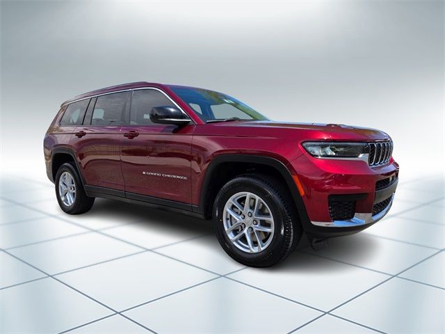 2022 Jeep Grand Cherokee L Laredo