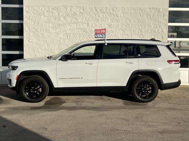 2022 Jeep Grand Cherokee L Laredo