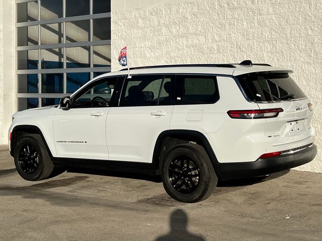 2022 Jeep Grand Cherokee L Laredo