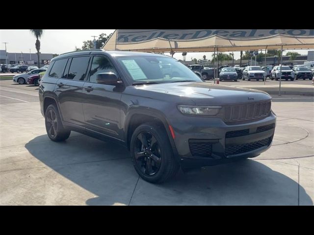 2022 Jeep Grand Cherokee L Altitude