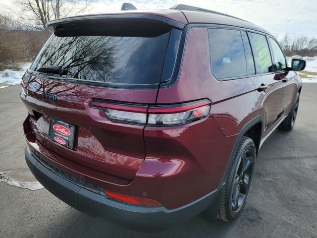 2022 Jeep Grand Cherokee L Altitude