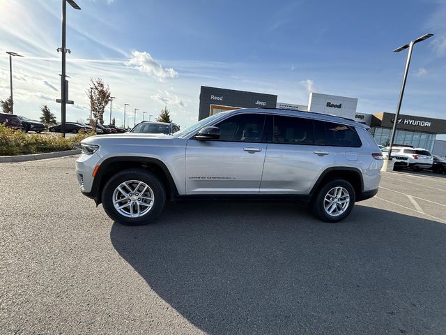 2022 Jeep Grand Cherokee L Laredo