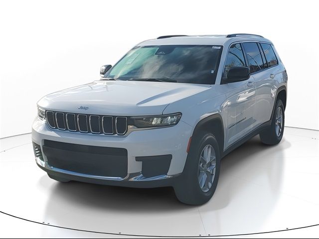 2022 Jeep Grand Cherokee L Laredo