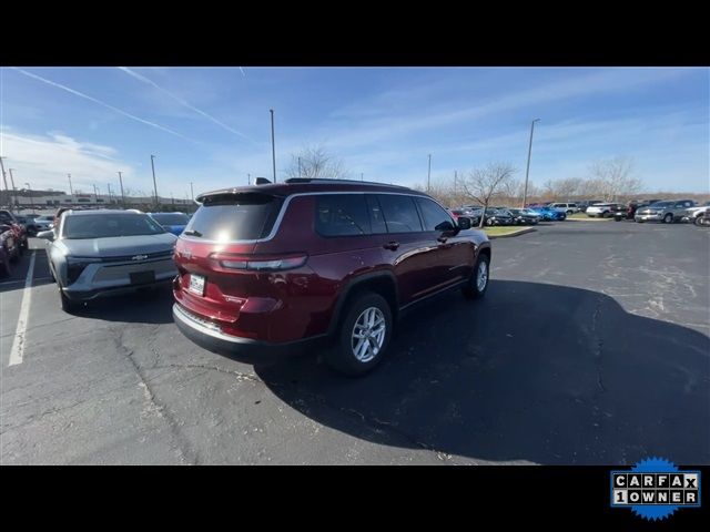 2022 Jeep Grand Cherokee L Laredo