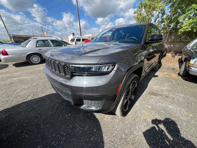 2022 Jeep Grand Cherokee L Altitude