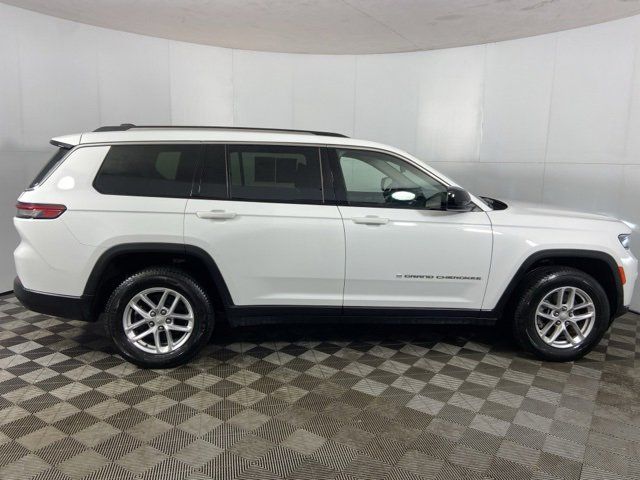 2022 Jeep Grand Cherokee L Laredo