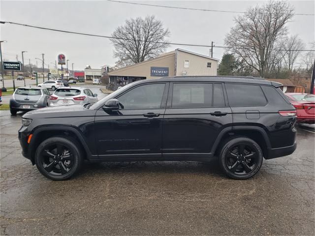 2022 Jeep Grand Cherokee L Altitude