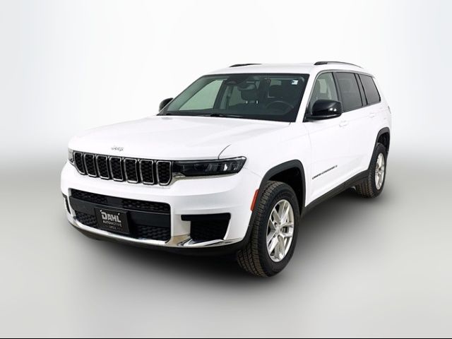 2022 Jeep Grand Cherokee L Laredo