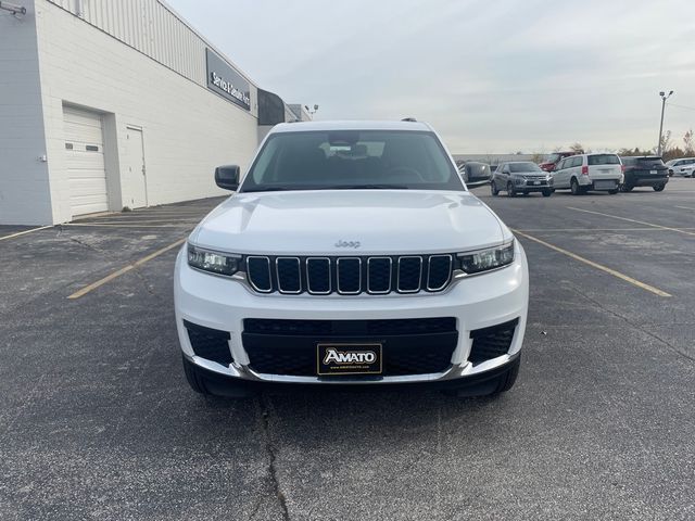 2022 Jeep Grand Cherokee L Laredo