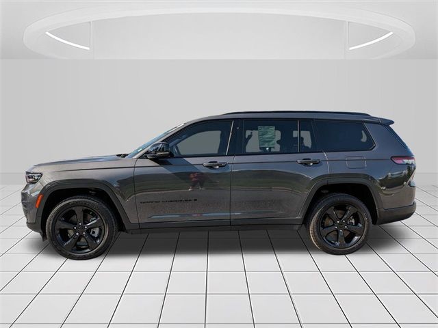 2022 Jeep Grand Cherokee L Altitude