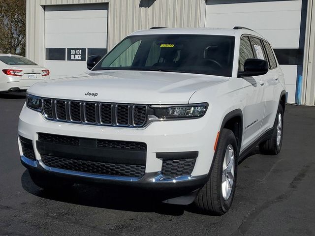 2022 Jeep Grand Cherokee L Laredo