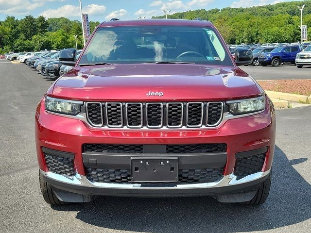 2022 Jeep Grand Cherokee L Laredo