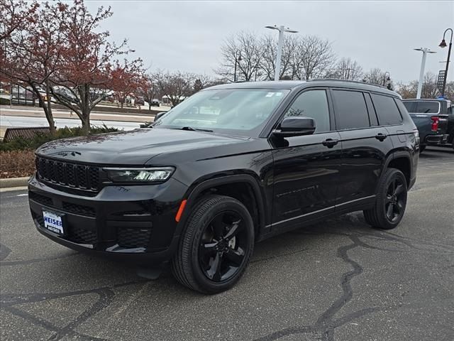 2022 Jeep Grand Cherokee L Altitude