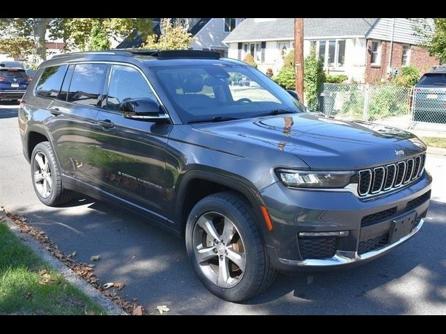 2022 Jeep Grand Cherokee L Laredo