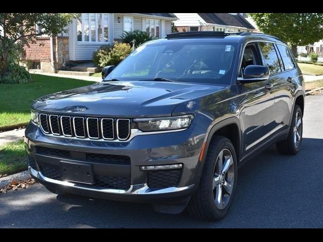 2022 Jeep Grand Cherokee L Laredo