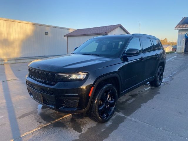 2022 Jeep Grand Cherokee L Altitude