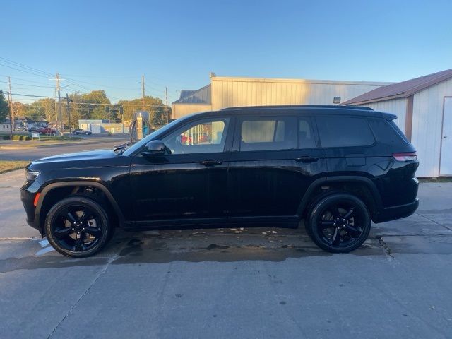 2022 Jeep Grand Cherokee L Altitude