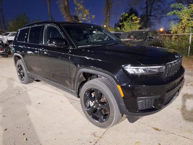 2022 Jeep Grand Cherokee L Altitude