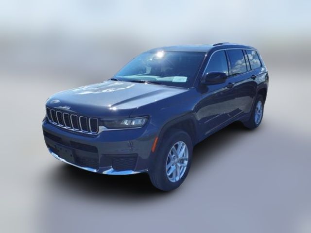 2022 Jeep Grand Cherokee L Laredo