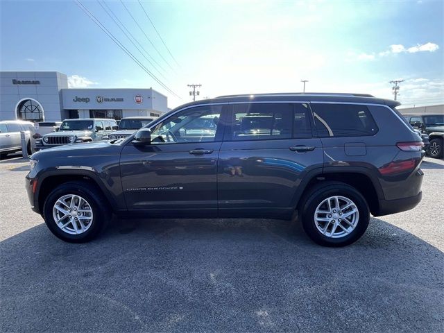 2022 Jeep Grand Cherokee L Laredo