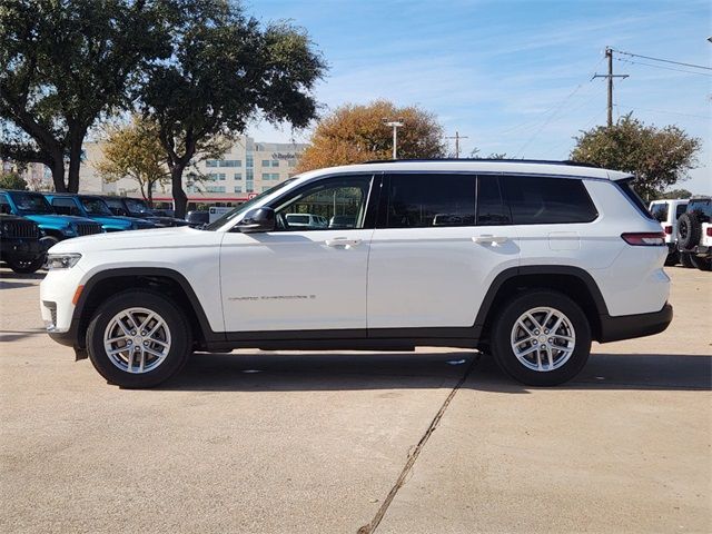 2022 Jeep Grand Cherokee L Laredo