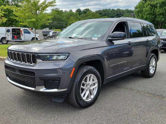 2022 Jeep Grand Cherokee L Laredo