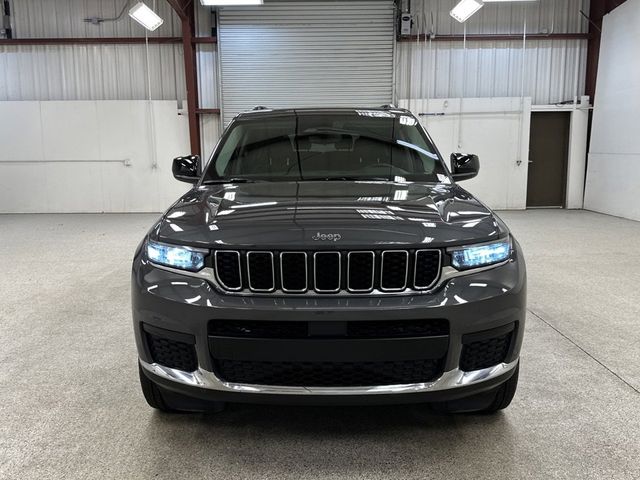 2022 Jeep Grand Cherokee L Laredo