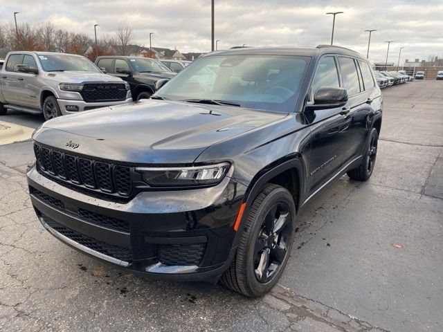 2022 Jeep Grand Cherokee L Altitude