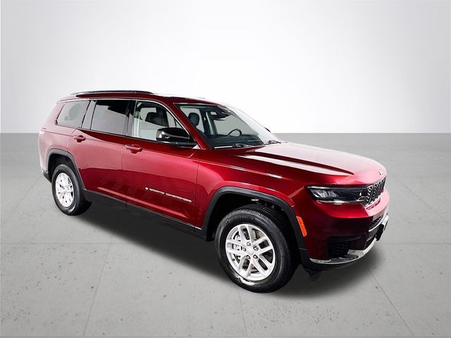 2022 Jeep Grand Cherokee L Laredo