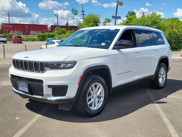 2022 Jeep Grand Cherokee L Laredo