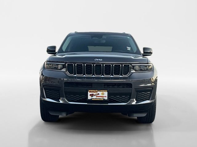 2022 Jeep Grand Cherokee L Laredo