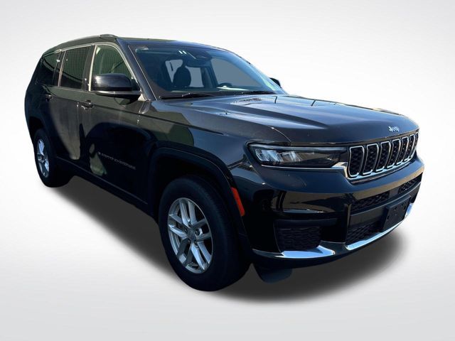 2022 Jeep Grand Cherokee L Laredo