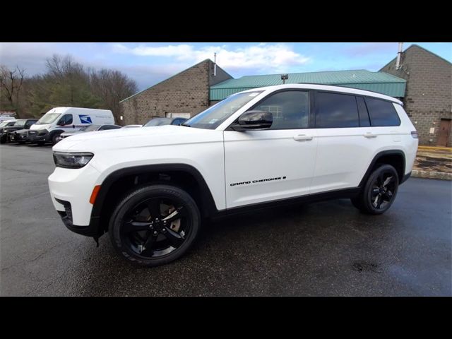 2022 Jeep Grand Cherokee L Altitude