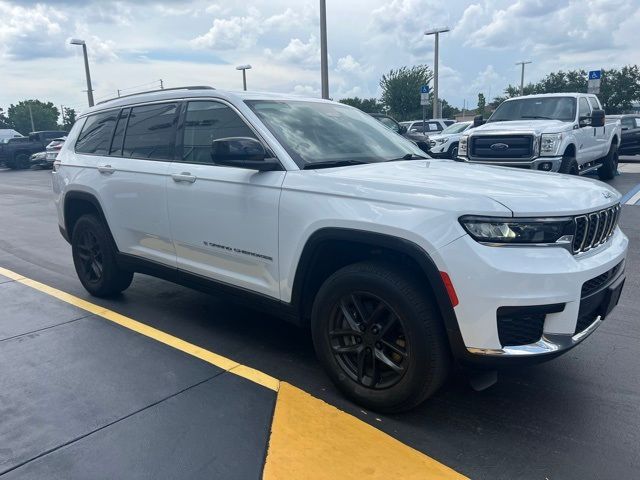 2022 Jeep Grand Cherokee L Laredo